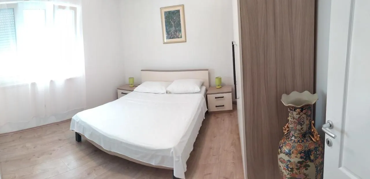 Apartment Mer Split