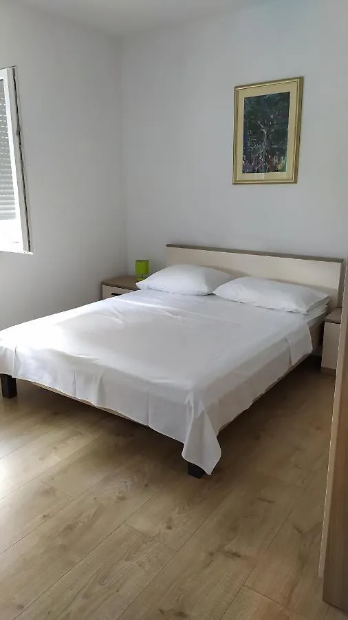 Apartment Mer Split 0*,  Croatia